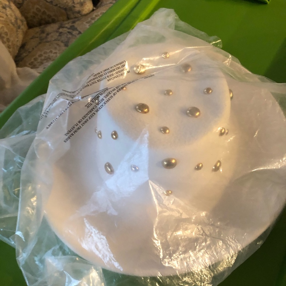 Betmar Ivory Hat